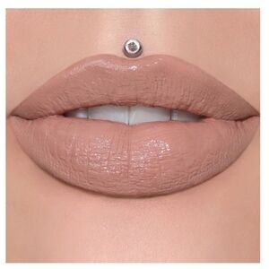 Jeffree Star Supreme Gloss Blow My Candles.